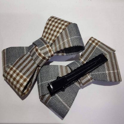 Girl hair clip. Grey and pink colour (Add 2 quantity if you need pair) - Image 2