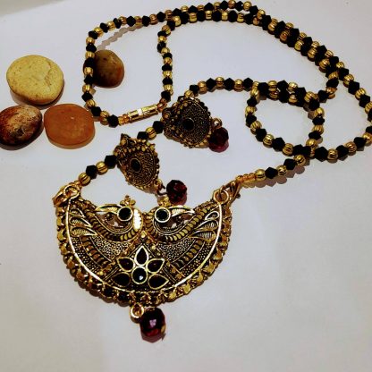 Gold plated beautiful pendant designs with earrings - Image 2