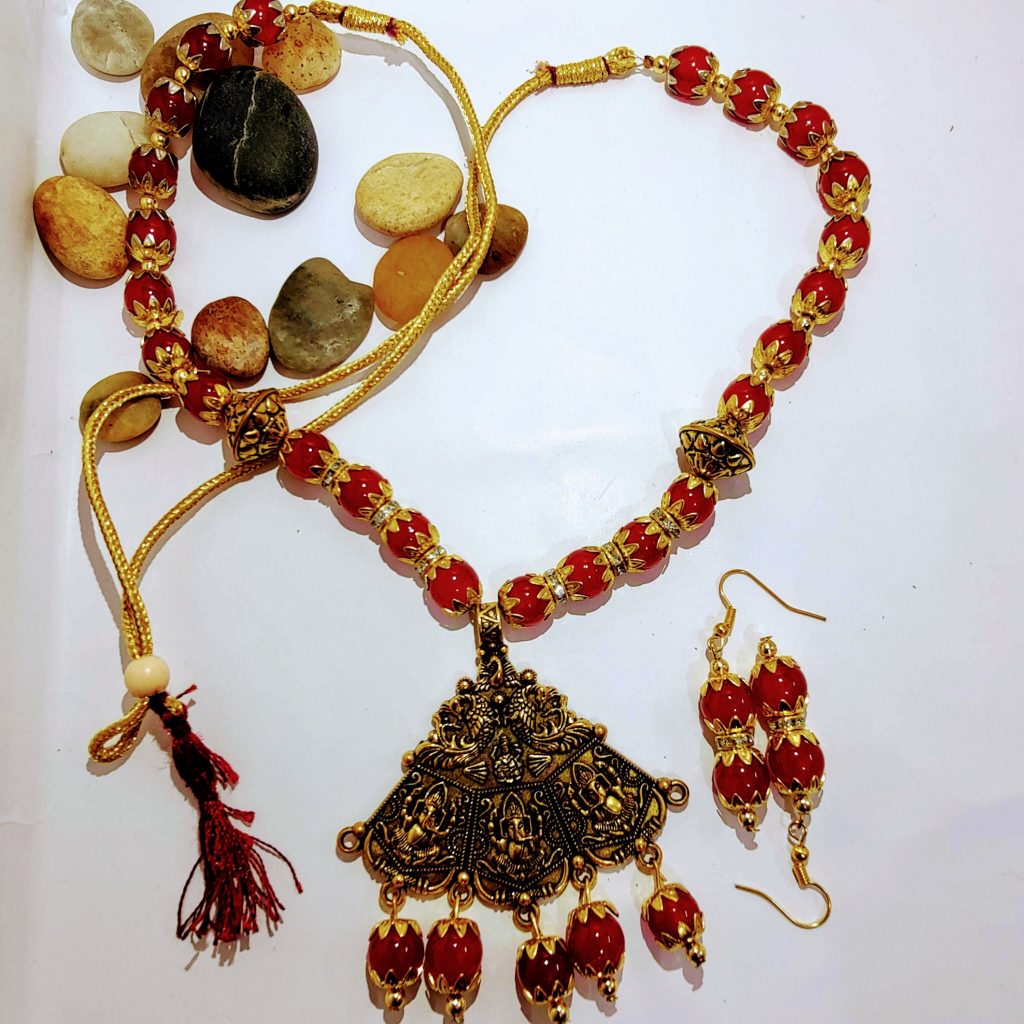 Gold printed oxidised necklace product image 2