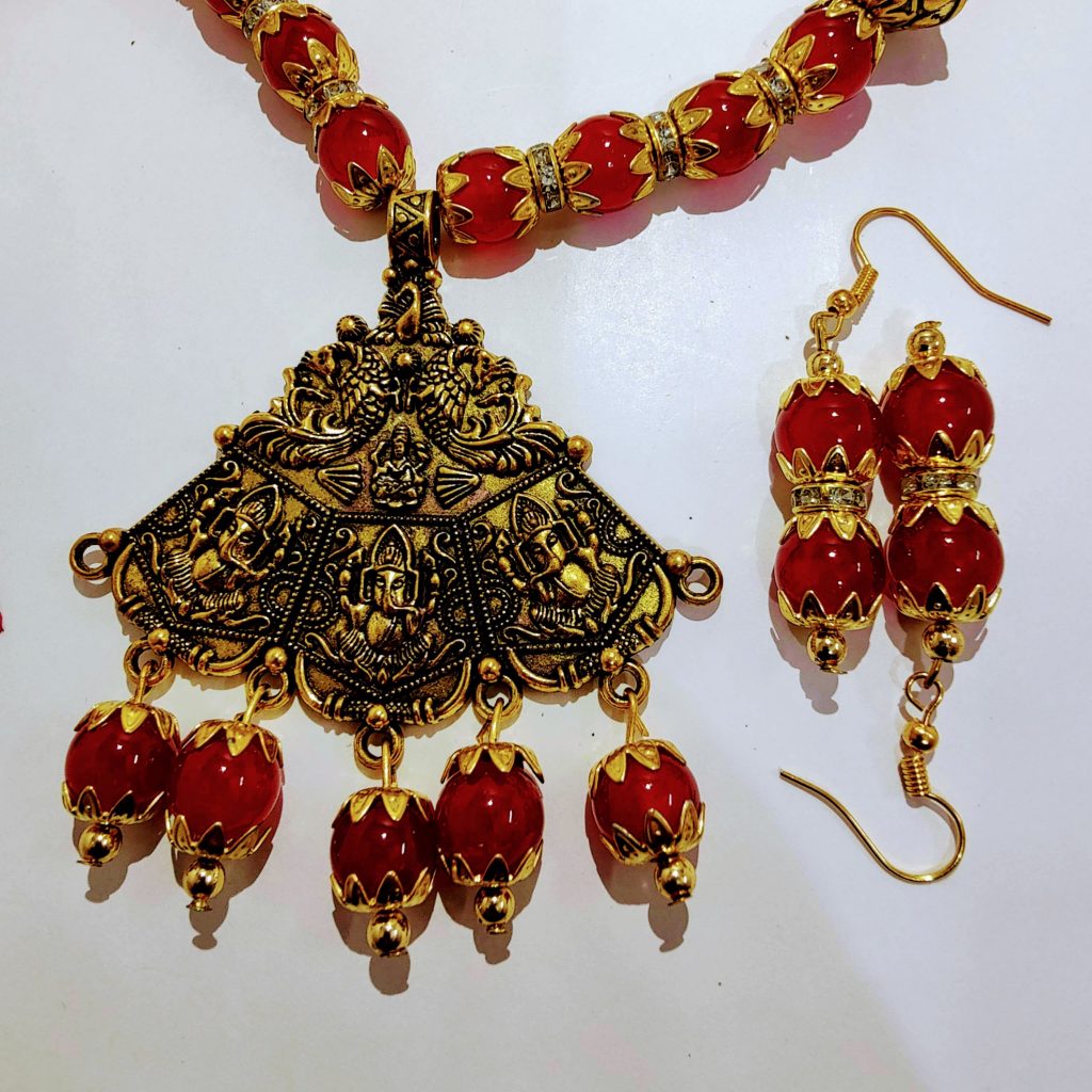 Gold printed oxidised necklace main product image